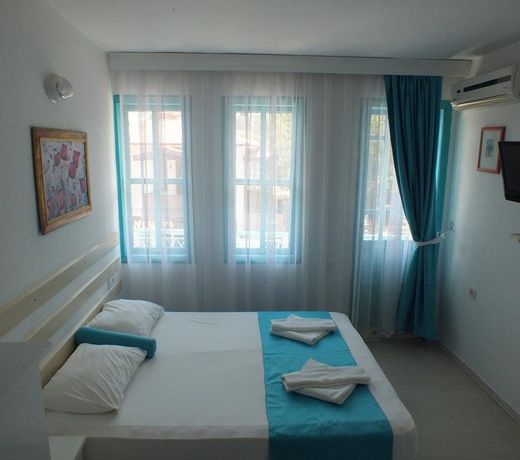 Hotel Nisa