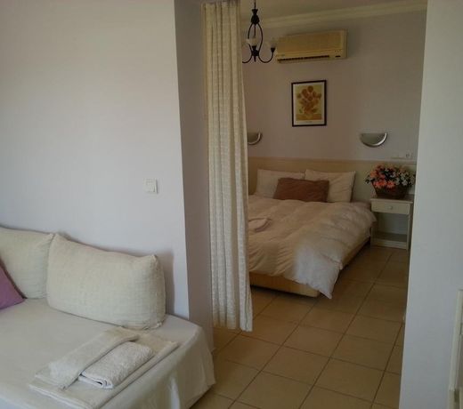 Nur Suites & Hotels