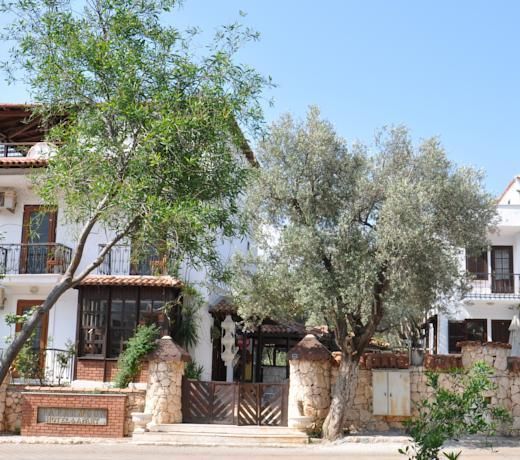 Papermoon Hotel & Apartments