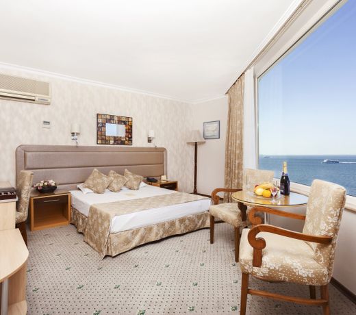 Izmir Palas Hotel