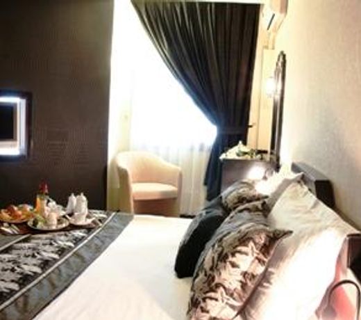 Aksan Hotel