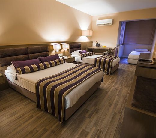 The New Hotel Zeybek