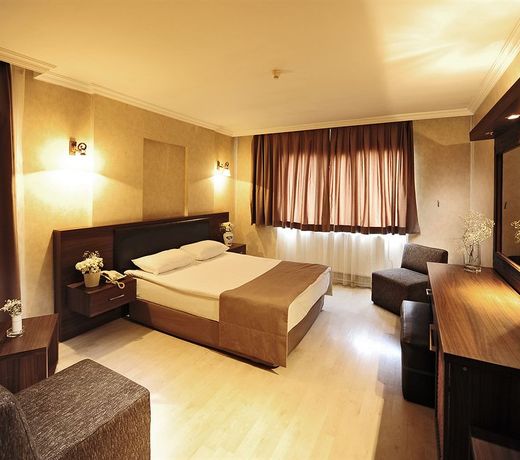 Ustun Hotel Alsancak