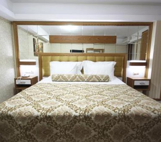 Grand Corner Boutique Hotel