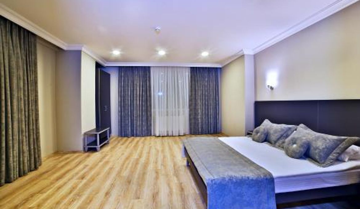 Sanli Suite Hotel