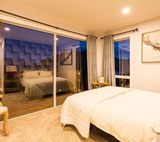 DH Lakeview Villa