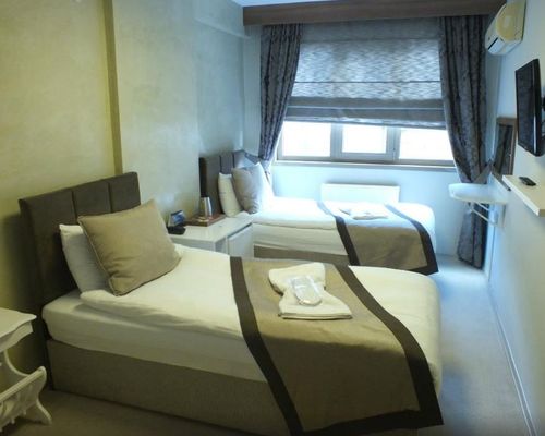 Emirtimes Hotel Kadıköy - Стамбул - фото 3