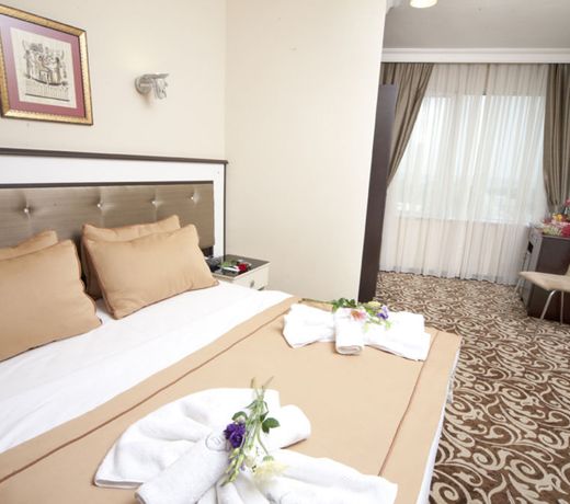 Hotel Diamond City