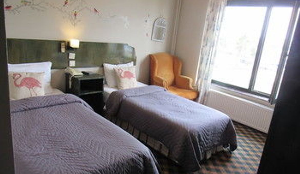 Airport Inn Hotel