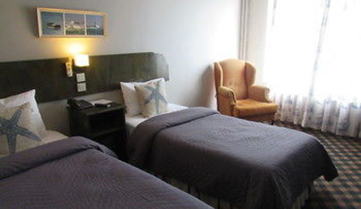 Airport Inn Hotel