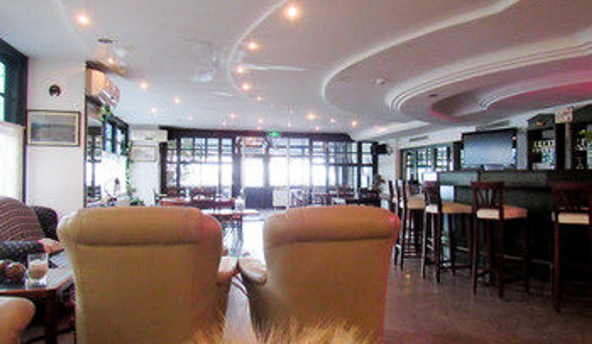Airport Inn Hotel