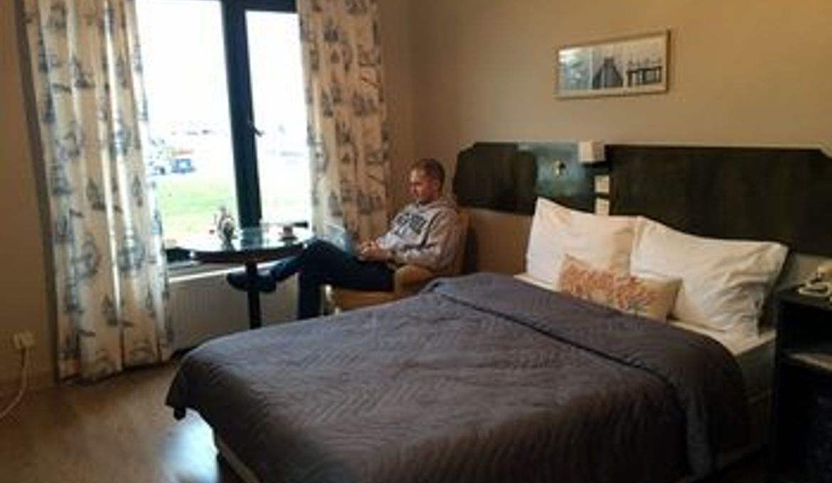 Airport Inn Hotel