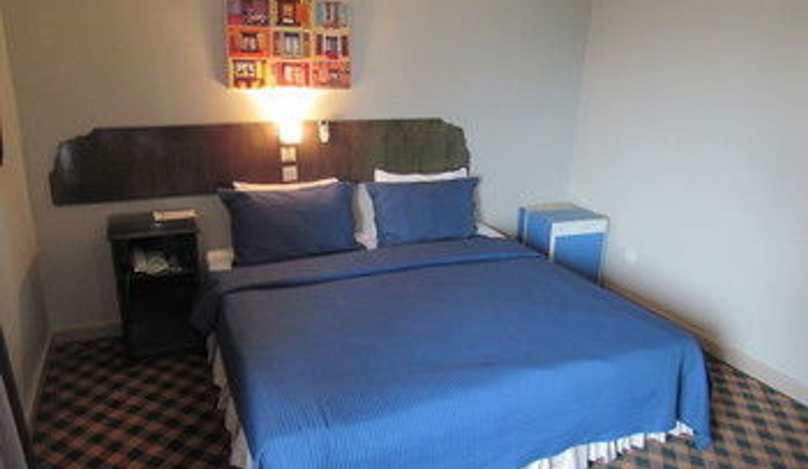 Airport Inn Hotel