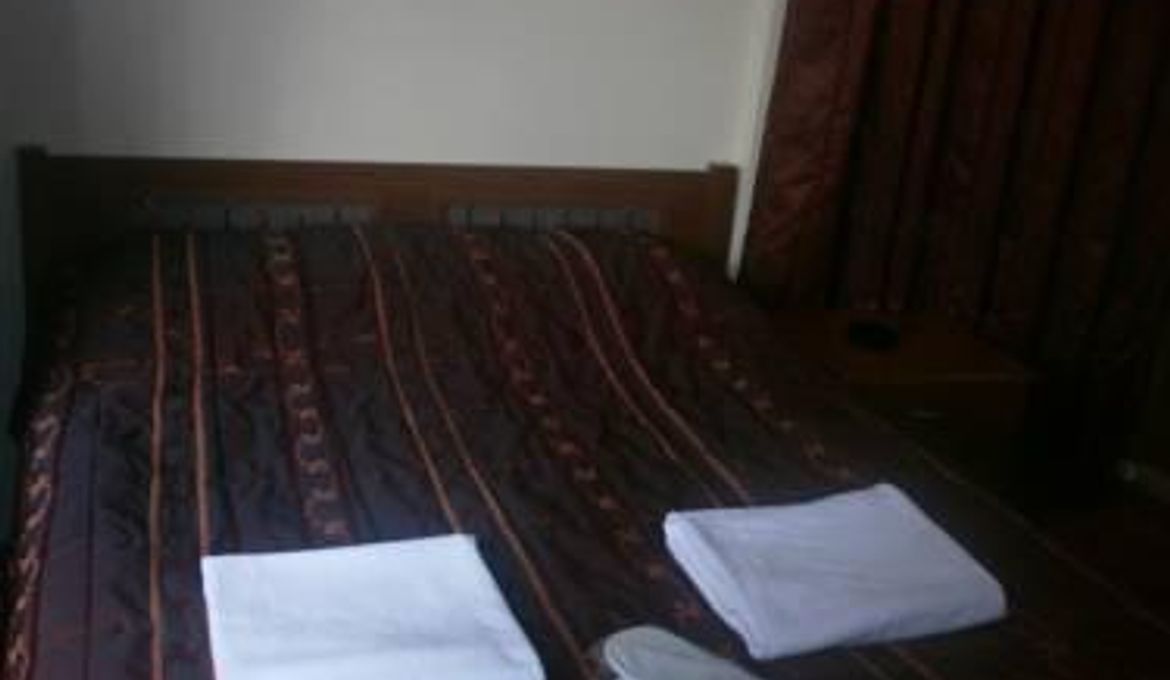 Emre Hotel