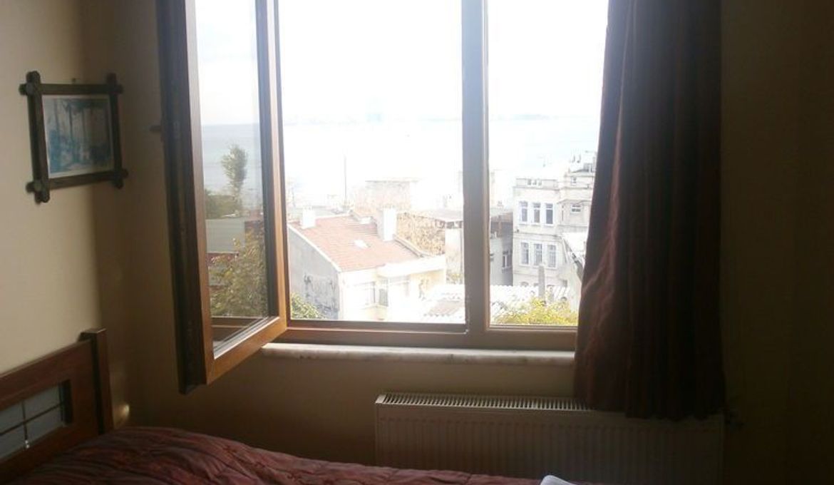 Emre Hotel