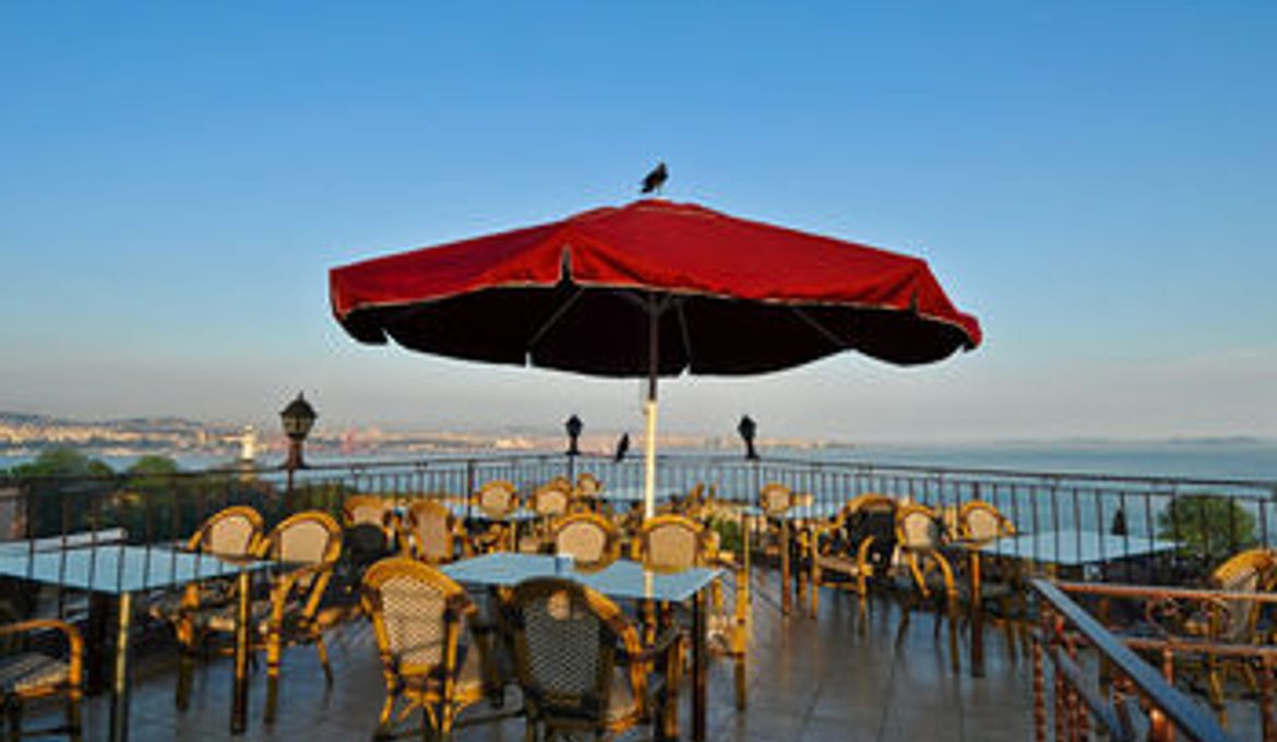 Emre Hotel