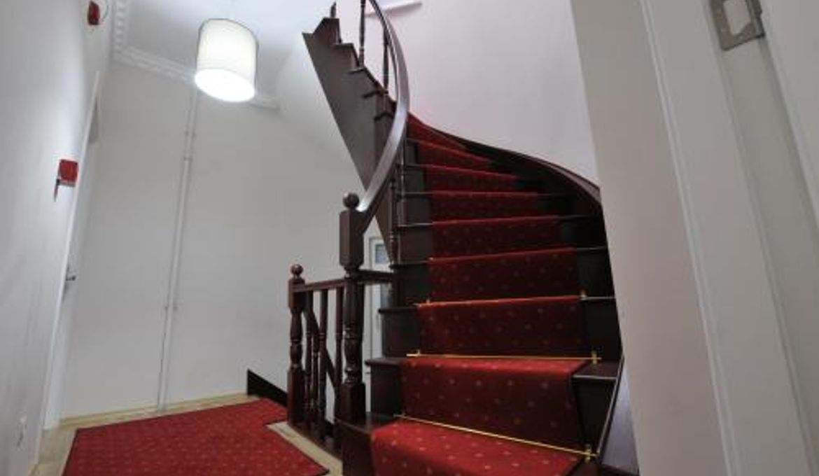Apartof