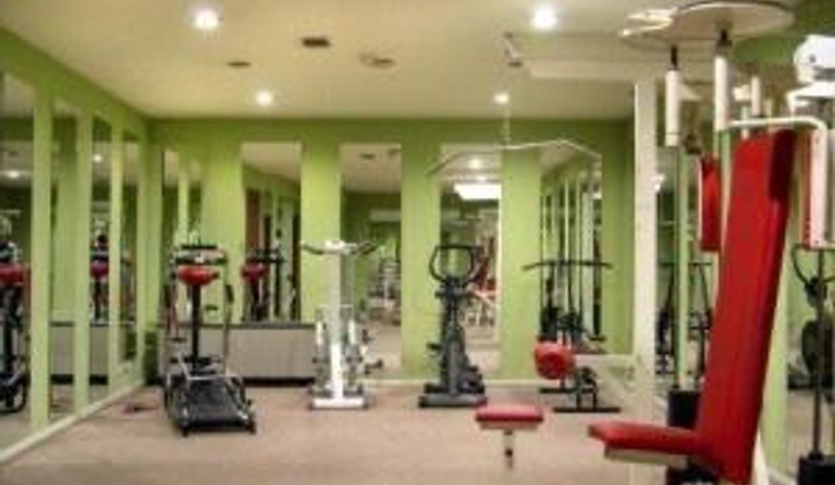 Adela Hotel