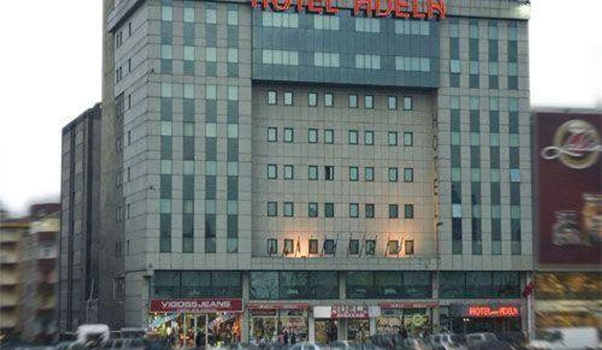 Adela Hotel
