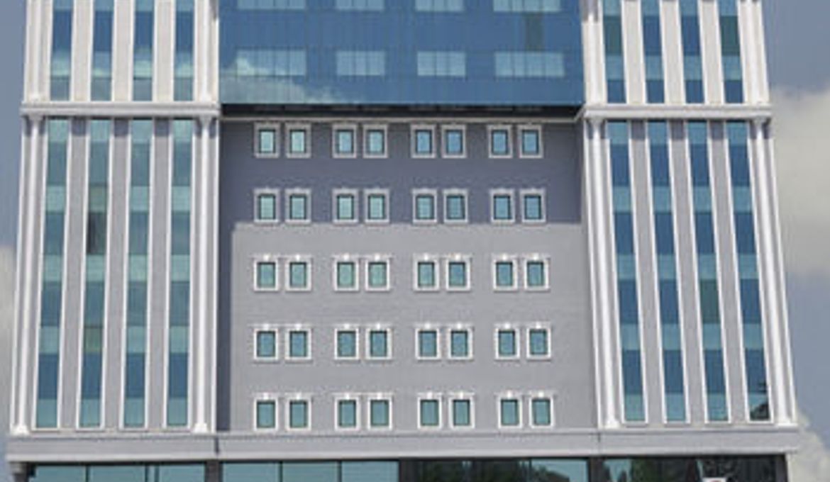 Adela Hotel