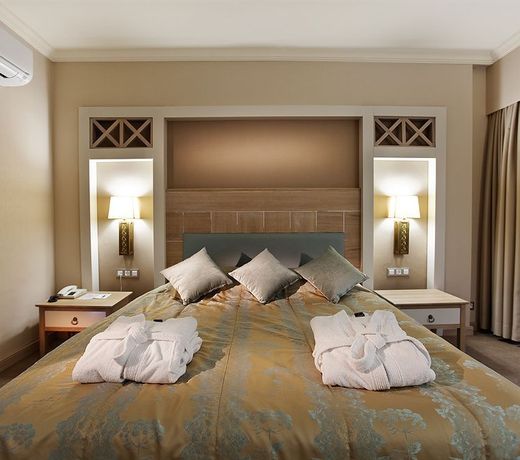 Quadas Hotel - Adult Only