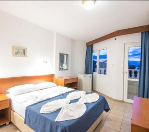 Private Hotel