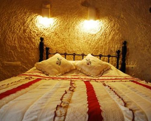 Village Cave House Hotel - Гореме - фото 1