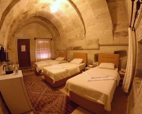 Falcon Cave Suites - Гореме - фото 2