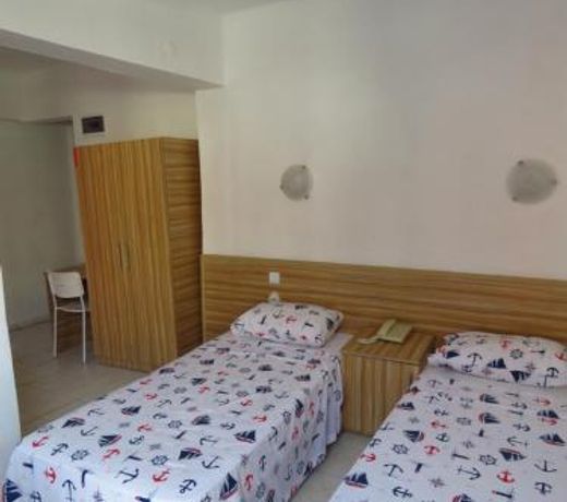Hotel Status - Bed & Breakfast