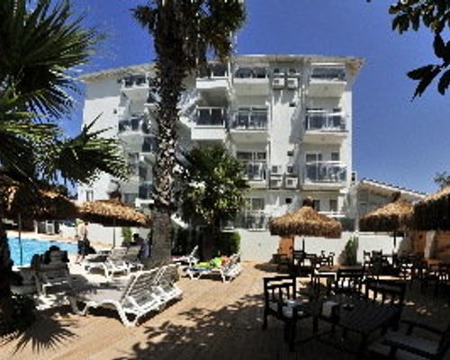 Makri Beach Hotel - Gunlukbasi - фото 1