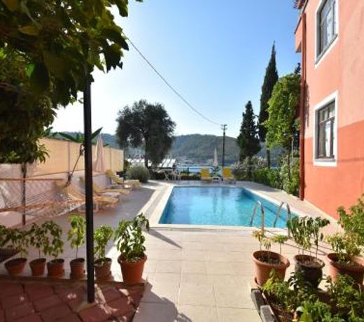 Duygu Pension