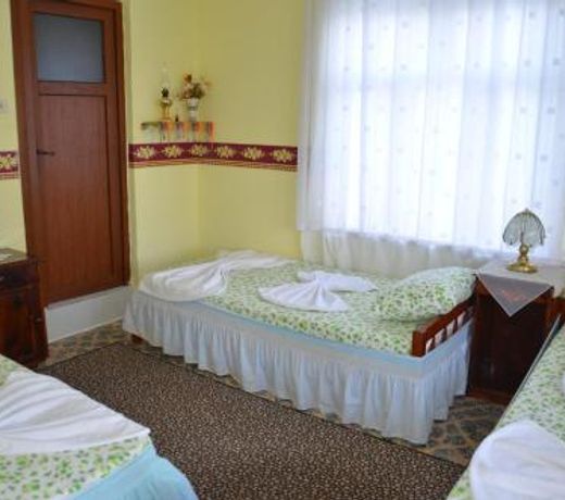 Duygu Pension