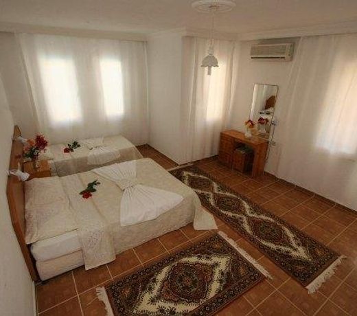 Gunes Hotel & Apartments