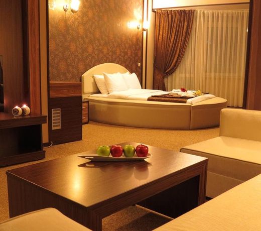 Verman Hotel