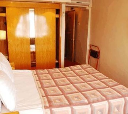 Atiskan Hotel