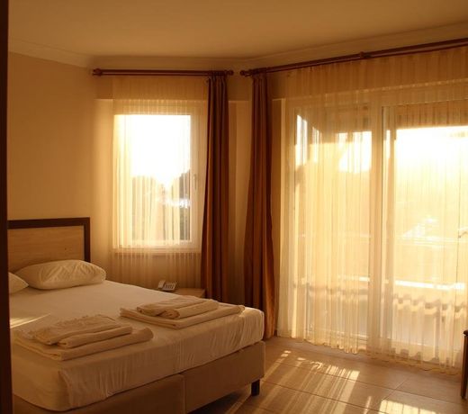 Aloria Garden Hotel