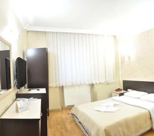 Kosar Hotel