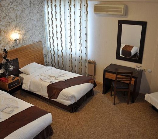 Esin Hotel
