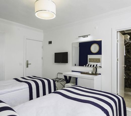 Uslu Otel Royal Yachting