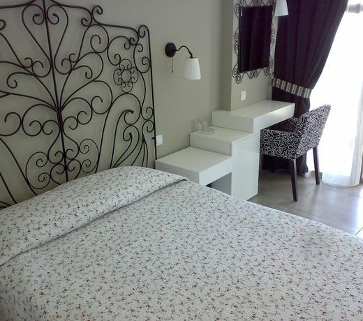 Cesme Ladin Hotel