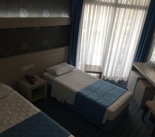 Pacific Hotel