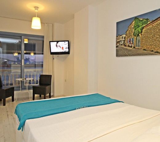 Larimar Boutique Hotel