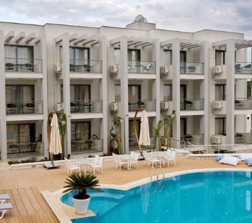 Captain Hotel