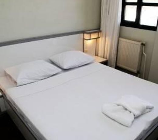 Sun Hotel