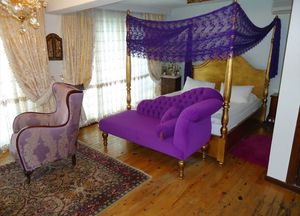Aya Nikola Otel