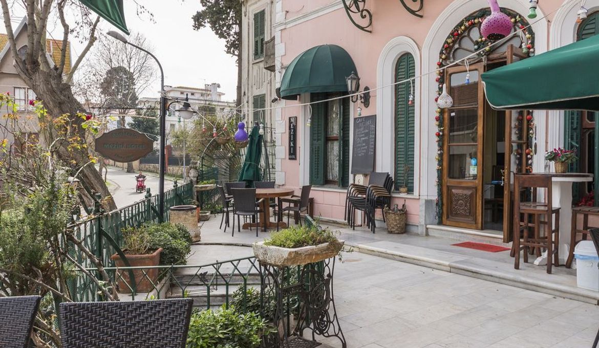 Buyukada Anastasia Meziki Hotel