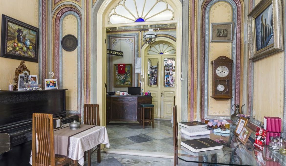 Buyukada Anastasia Meziki Hotel