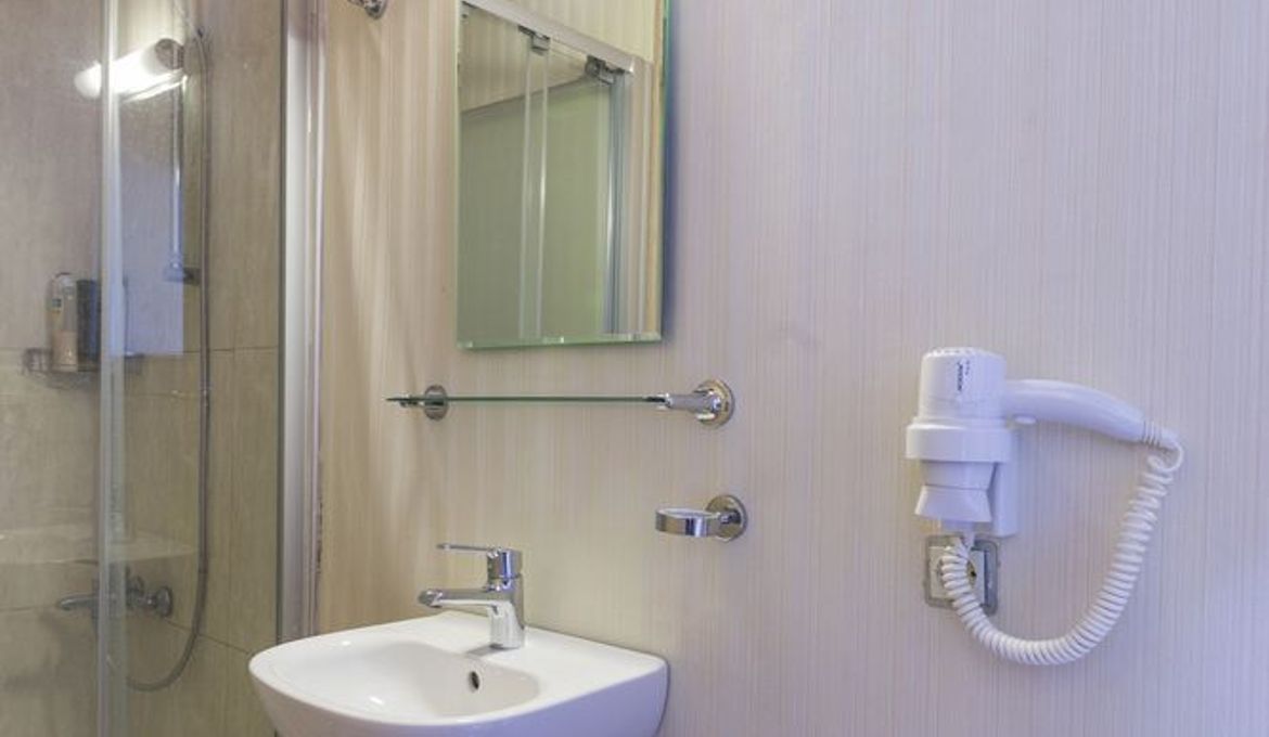 Buyukada Anastasia Meziki Hotel