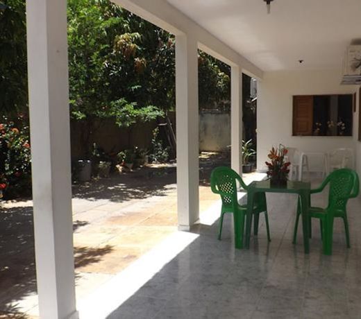 HOTEL AMARO