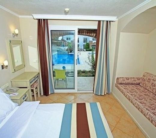 Costa Sariyaz Hotel